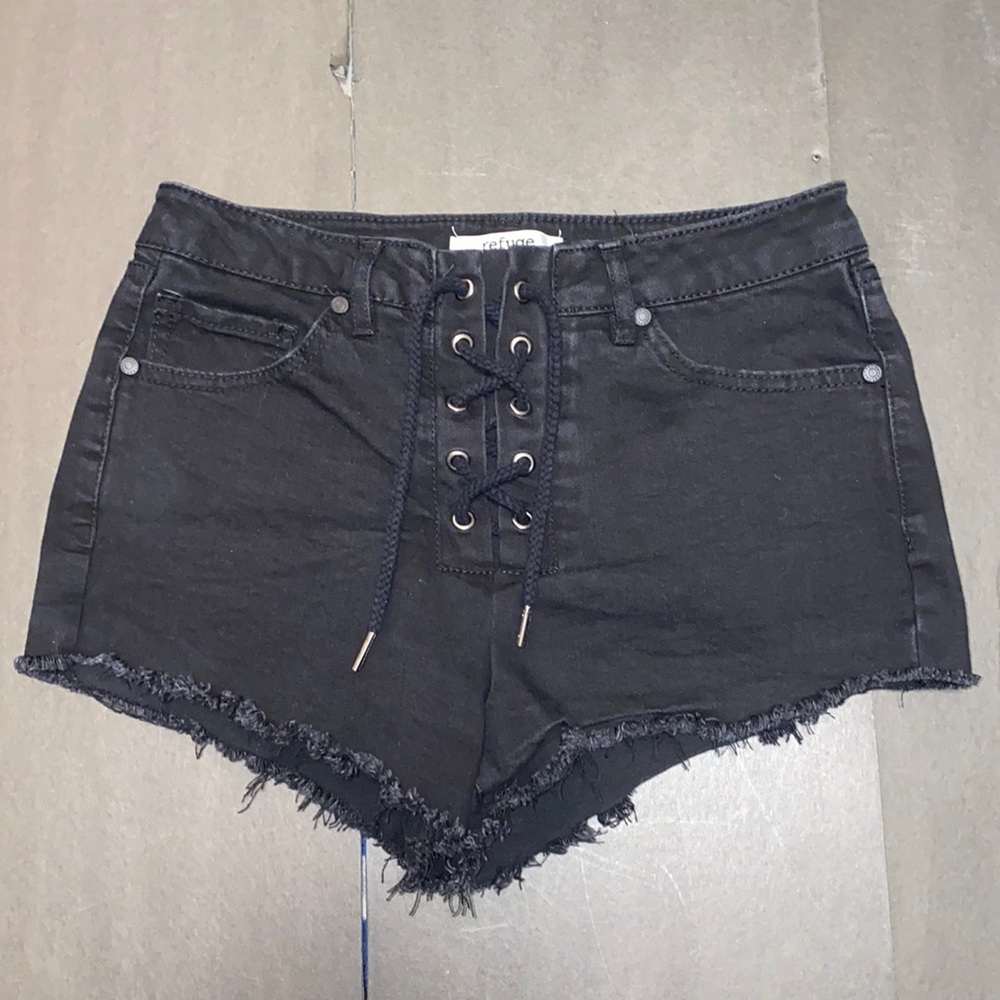Refuge Size 6 Black Draw String High Waist Denim Jean Shorts